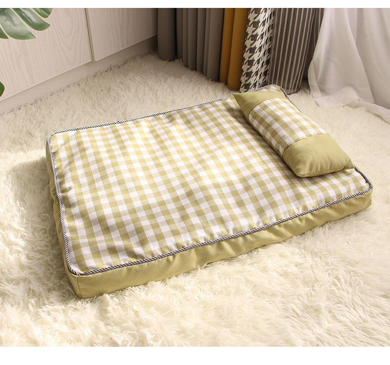 Removable and washable dog sleeping pad. Bite-resistant, suitable for all four seasons. big dogs big hugs, Ltd.